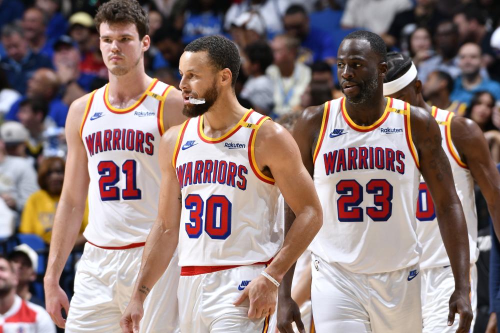 超赛季中表 超赛季中表